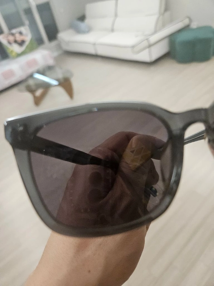 질스튜어트 선글라스 이미지