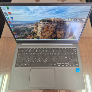 신품급 삼성 갤럭시북2 노트북 NT550XEZ, i5 12세대, 16/256G