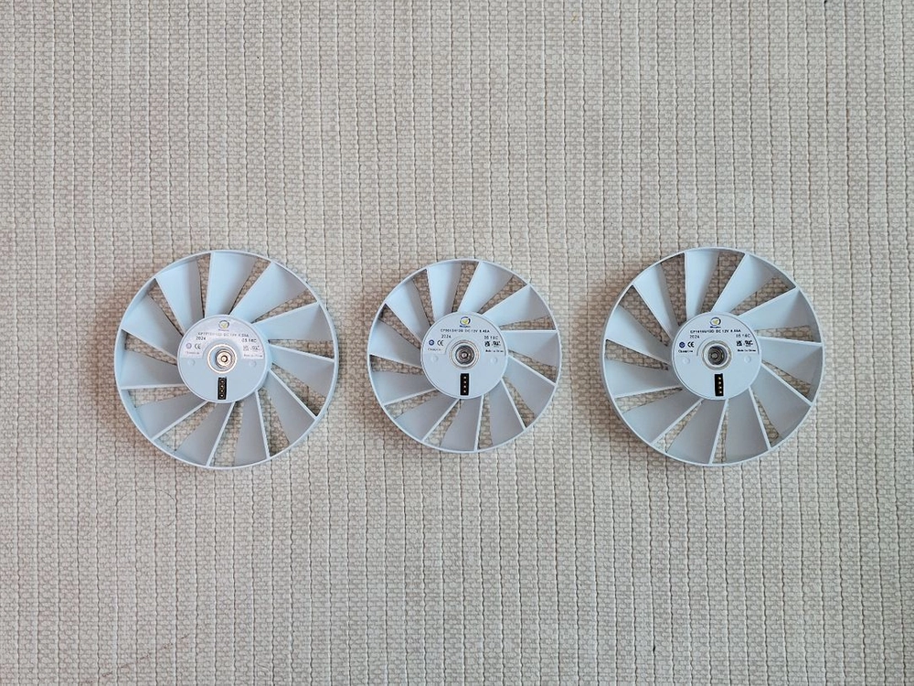XFX 라데온 RX 7900 GRE MAGNETIC AIR 이미지