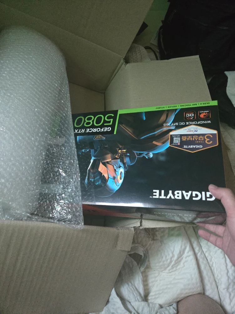 미개봉 gigabyte 지포스 rtx 5080 windforce oc sff d7 16gb - 안심되는 중고거래