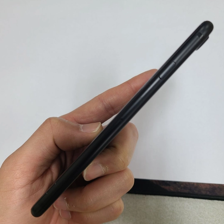 카메라무음) 아이폰7 매트블랙 32GB 배터리96% 202119 이미지