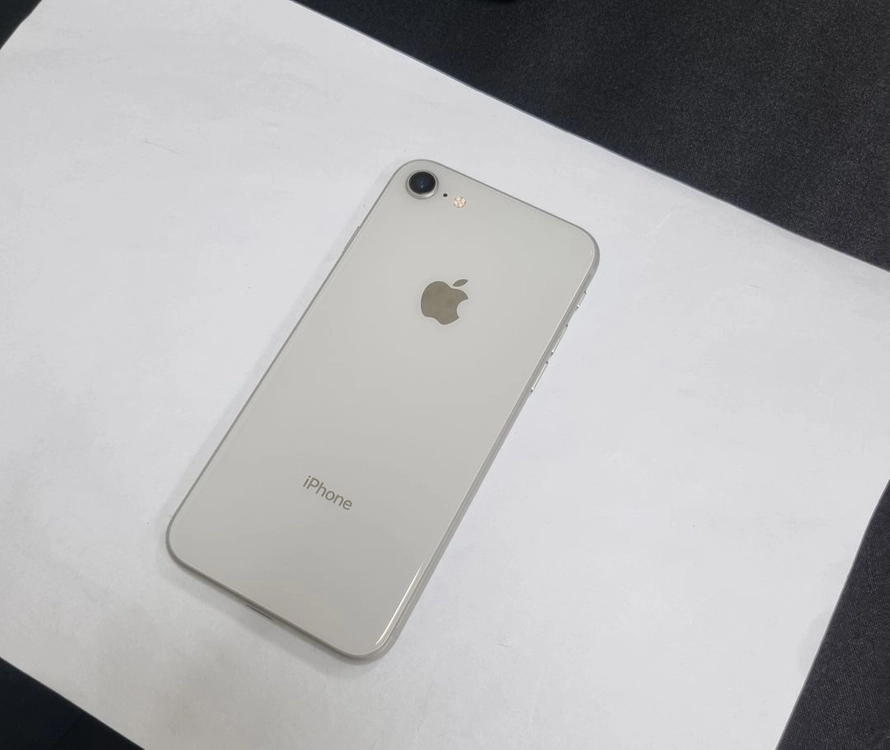 아이폰8 64GB 실버 기능정상 중고폰 배터리100% 309483 이미지