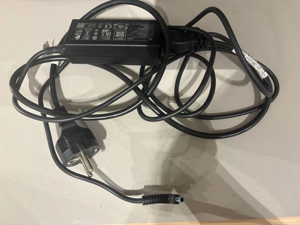 HP 에어로 13인치 노트북 0.9kg 세라믹 화이트 이미지