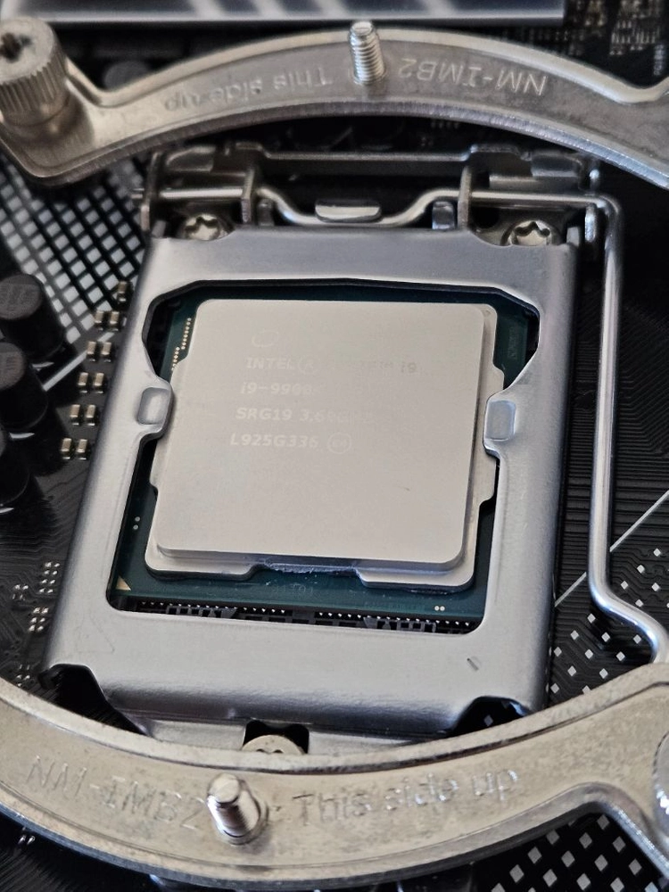 i9-9900k 및 프라임z390a 이미지