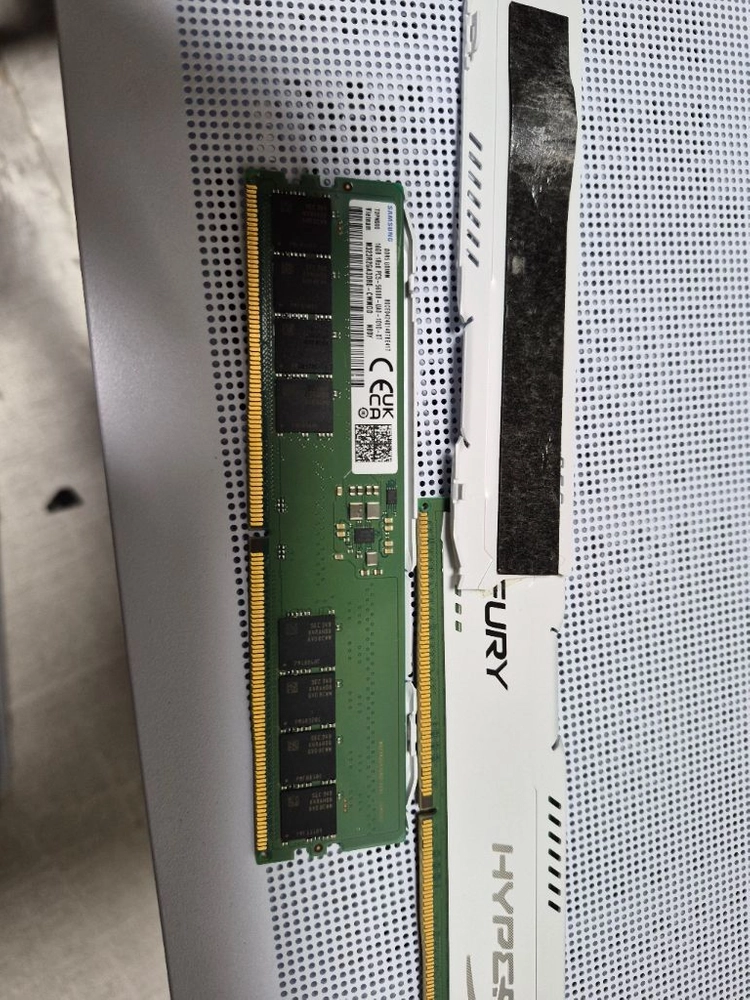 (안전결제ok)삼성 DDR5 5600 16GB X 2 개 판매합니다. 이미지