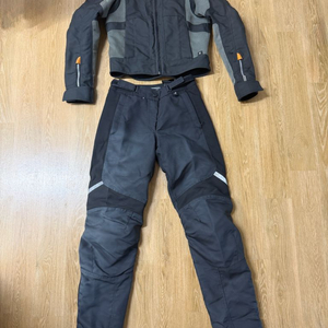 BMW AirFlow Suit 이미지