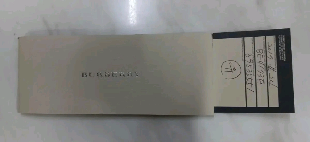[이태리정품 여성] 버버리 선글라스 루이비통 샤넬 구찌 펜디 프라다 에르메스 디올 톰브라운 몽클레어 랑방 한섬 타임 이미지