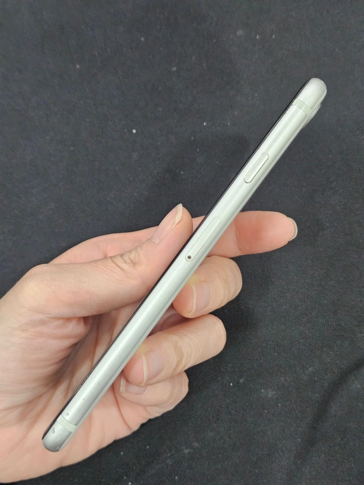 아이폰SE3 128GB 가성비 이미지
