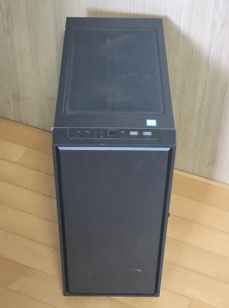 게이밍 컴퓨터 본체(i9 9900k,RTX2080Ti) 판매 - 안심되는 중고거래