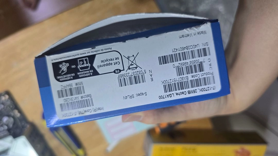 인텔 코어 i7 12700K 정품 이미지