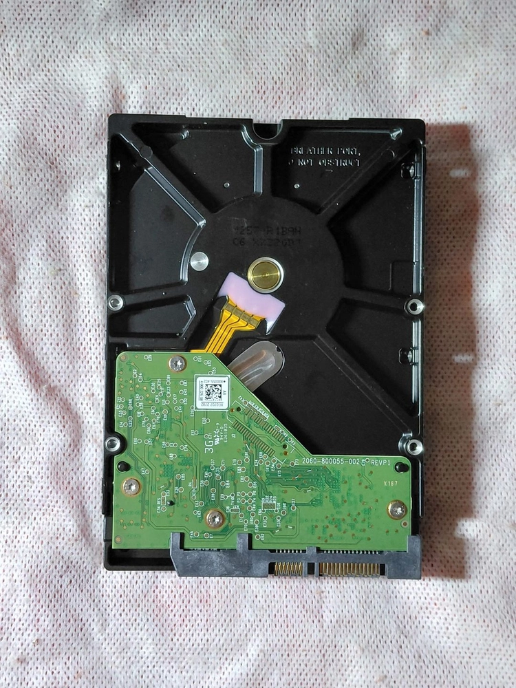 WD Purple HDD 4TB 3.5인치 이미지