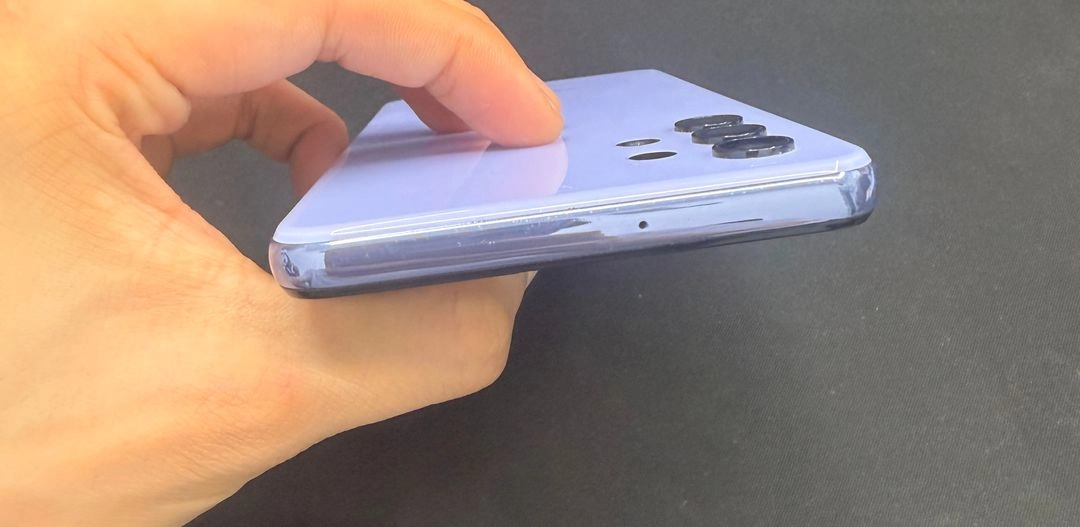 자급제 A32 64GB 라벤더 [ S등급 ] 필름 및 충전기 구성 이미지