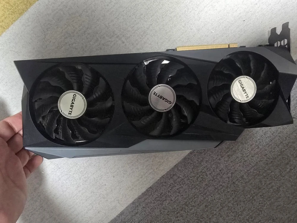 rtx3070 12gb 팝니다 - 안심되는 중고거래