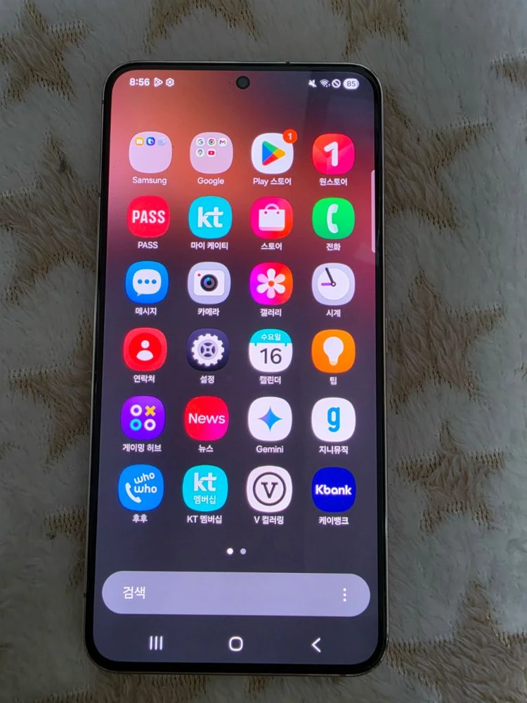 삼성갤럭시S22 .SM-S901N.256GB핑크골드..파손.잔상없음..우측하단테두리 찍힘자국있음(사진참고) 이미지