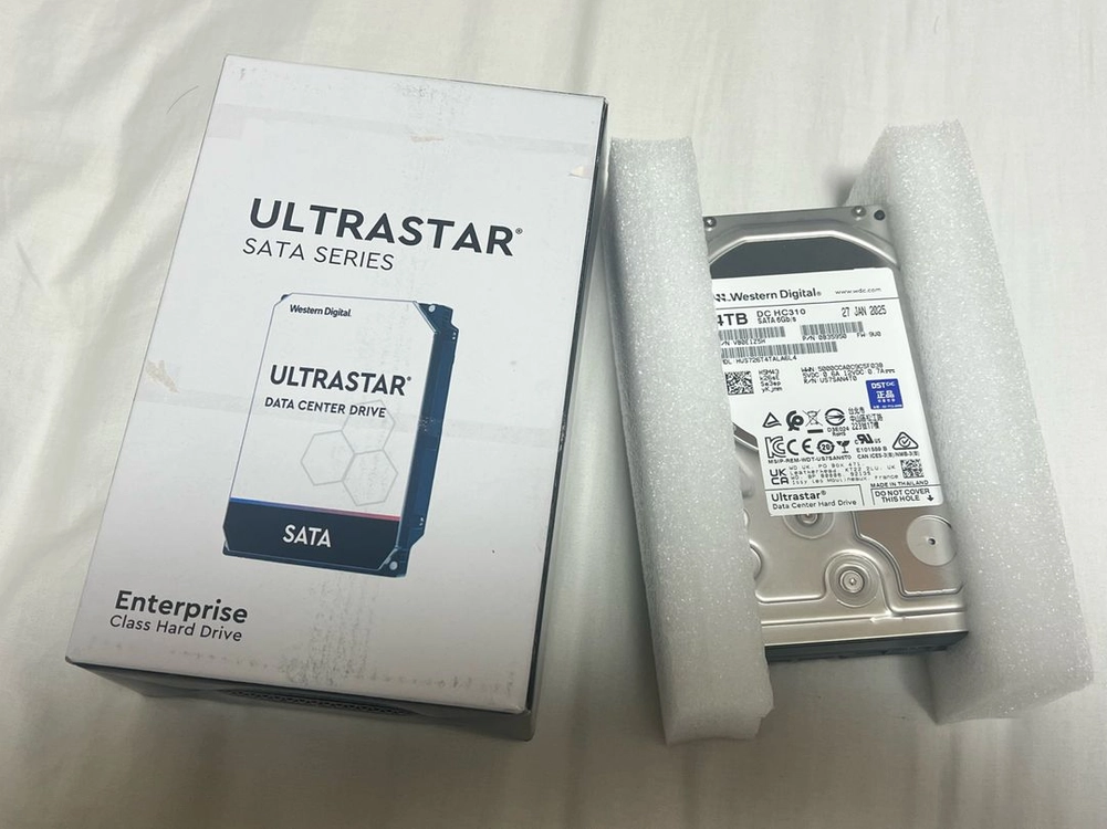 웨스턴디지털 4TB HDD Ultra DC HC310 나스하드 팝니다 이미지