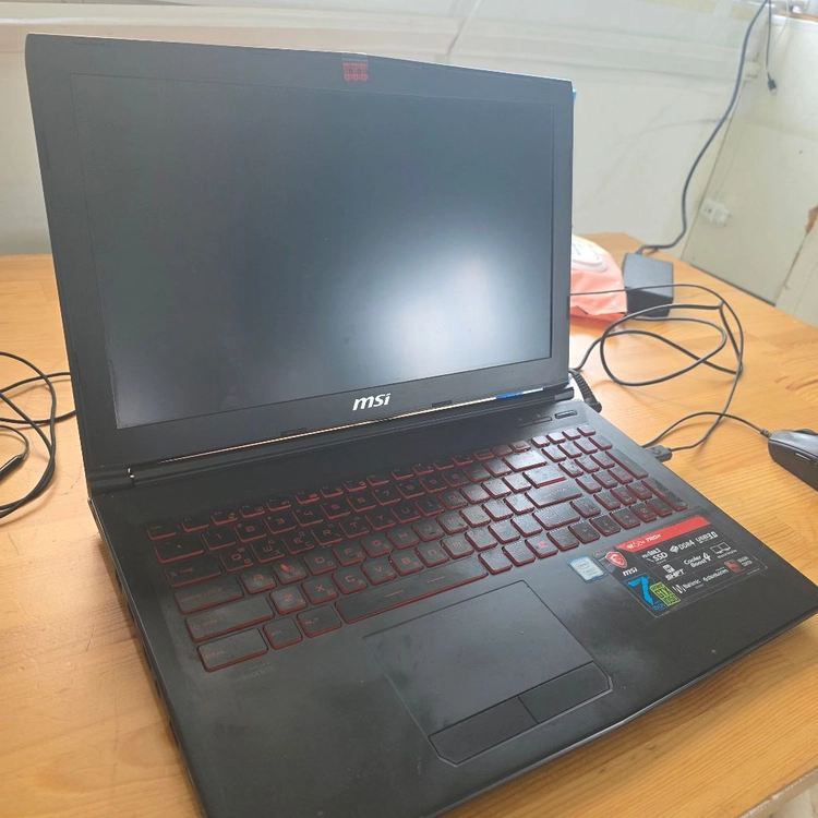 msi GL62M 7RDX 게이밍 노트북 이미지