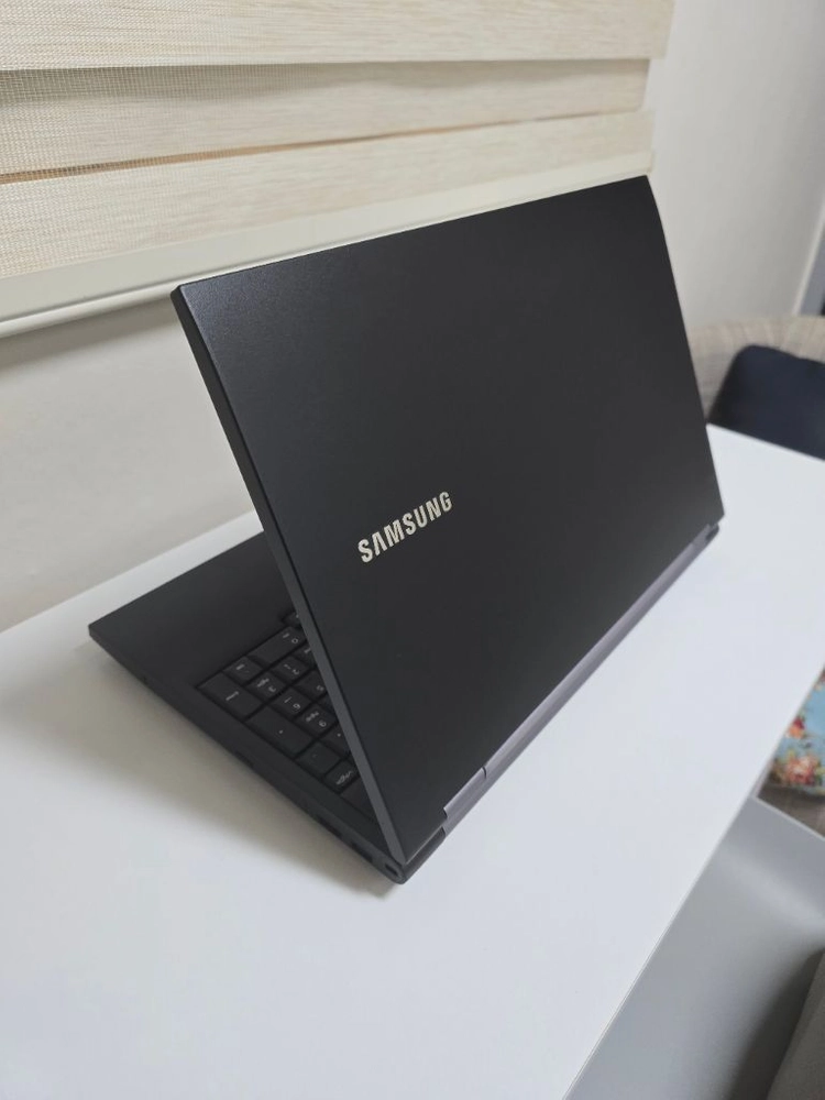 15인치 삼성 고성능 i7 사무용 노트북(8GB,756GB,외관A급) 이미지