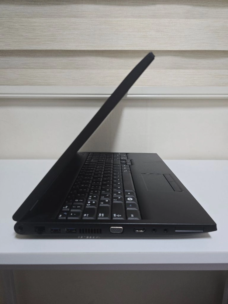 15인치 삼성 고성능 i7 사무용 노트북(8GB,756GB,외관A급) 이미지