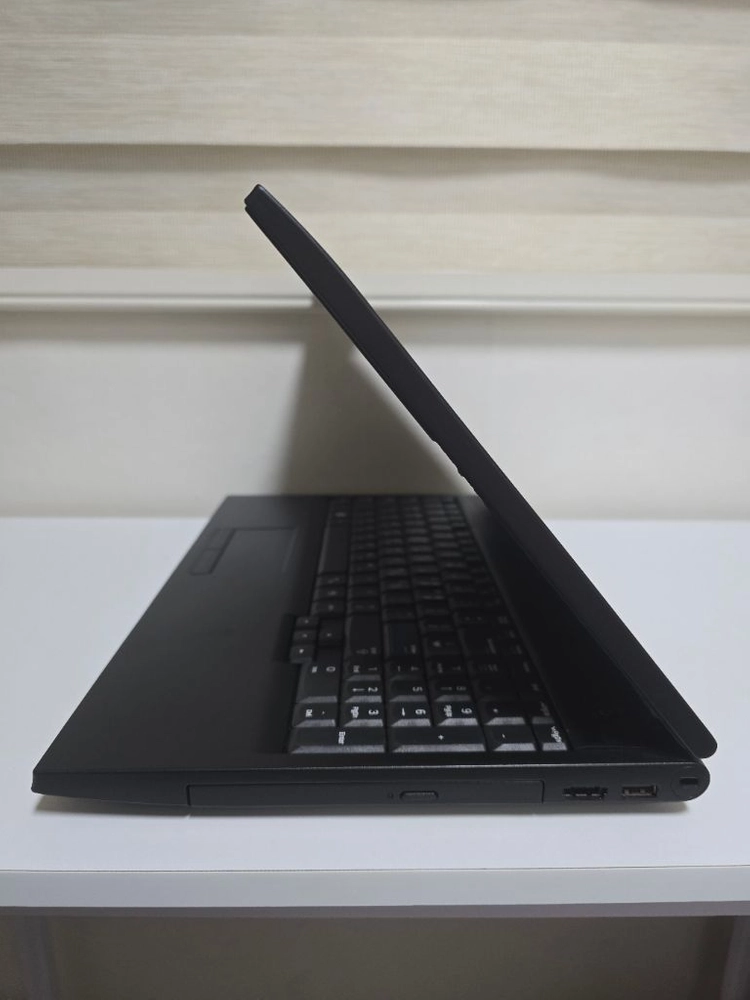 15인치 삼성 고성능 i7 사무용 노트북(8GB,756GB,외관A급) 이미지