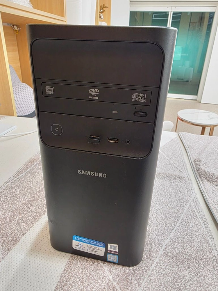 삼성 i5-6500, 램 8G, 삼성 SSD 256GB, HDD 500GB, GTX 1050 2GB PC 데스크탑 이미지