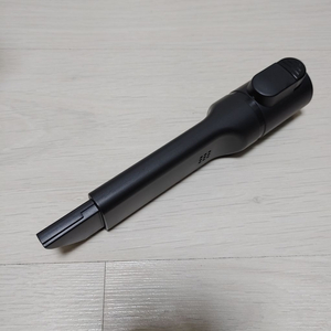 LG 코드제로 틈새흡입구 이미지