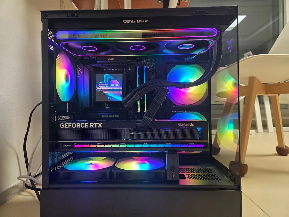 9800x3d, b850 wifi, rtx 5080 갈라도 본체 이미지