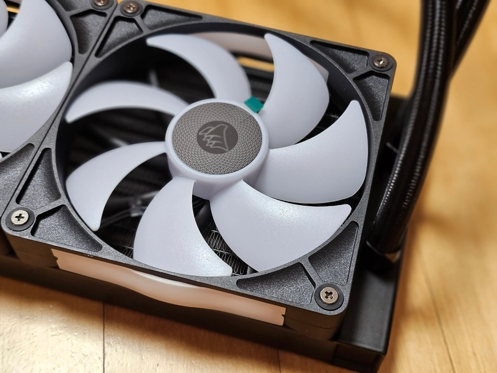 수냉 커세어 iCUE LINK TITAN 420 RX RGB (블랙) 이미지