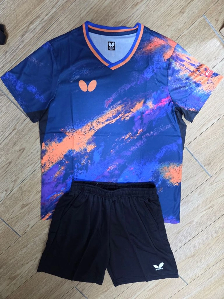 버터플라이 운동복 탁구복 탁구유니폼 상하의 한벌세트 새상품 판매 이미지