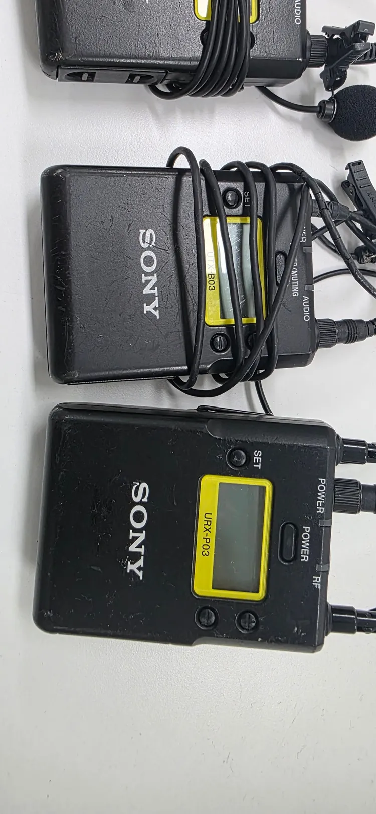 소니 방송용 무선마이크 송수신기 세트 URX-P03 이미지