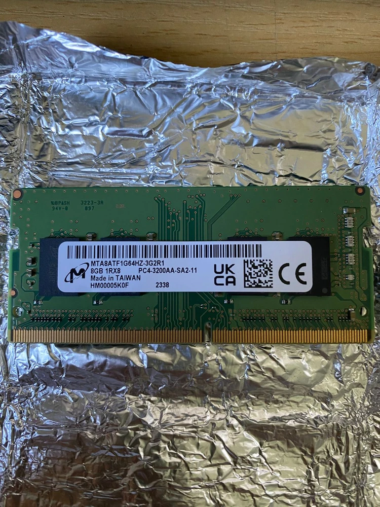 노트북 MTA8ATF1G64HZ-3G2R1 PC4-3200AA-SA2-11 taiwan 8gb 1rx8 이미지