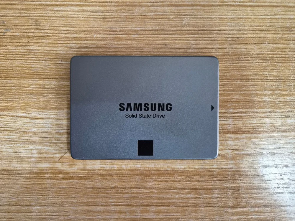 삼성 ssd 870 QVO 1T 이미지