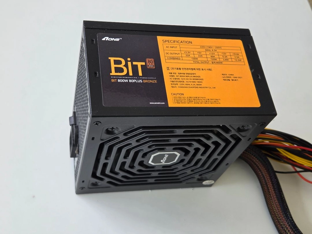 80PLUS 브론즈 800w 파워서플라이 - 안심되는 중고거래
