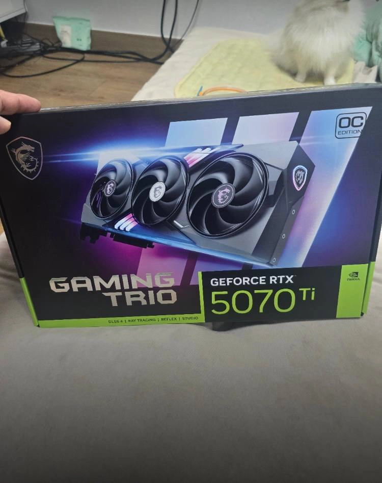 RTX 5070 Ti 게이밍 그래픽카드 - 안심되는 중고거래