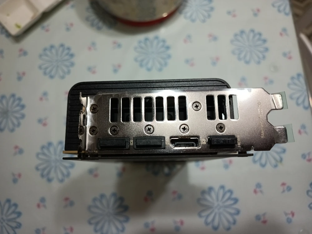 ASUS ProArt 지포스 RTX 4080 SUPER 이미지