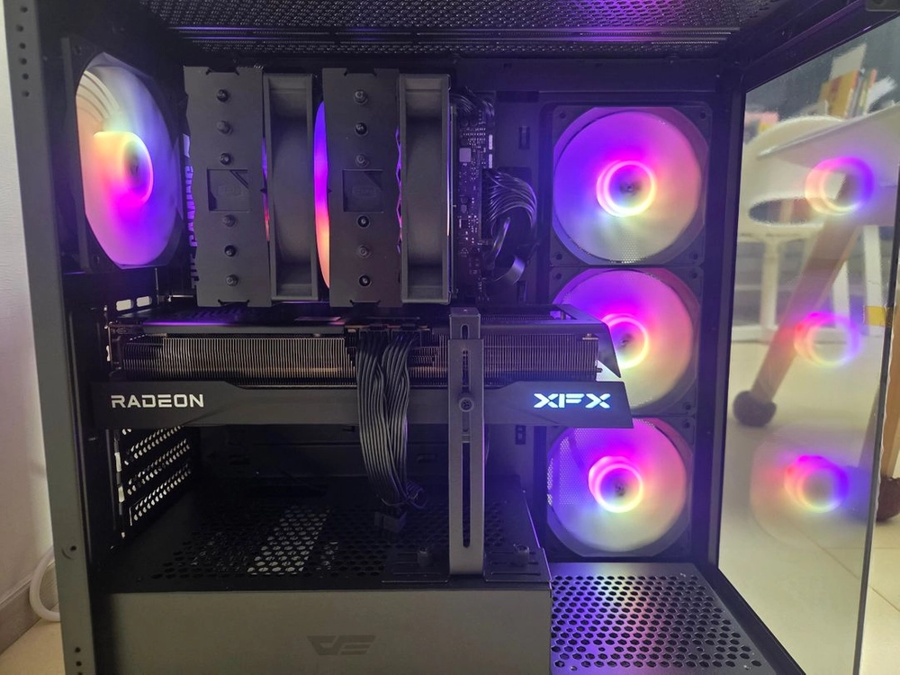 9800x3d, rx 9070xt 고사양 본체 이미지