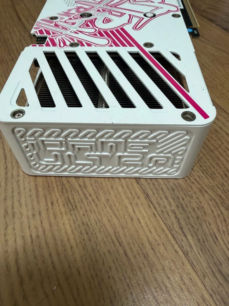 RTX 5060ti 8gb Ultra OC 이미지