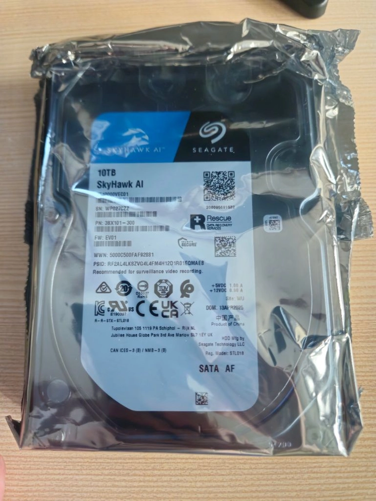 시게이트 스카이호크 10TB 이미지