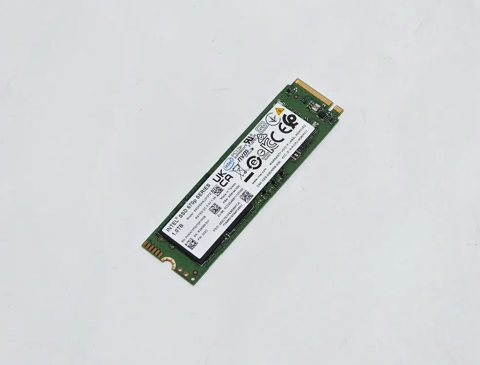 인텔 SOLIDIGM 670p 1TB M.2 NVMe SSD PCIe 3.0 DRAM 탑재 이미지