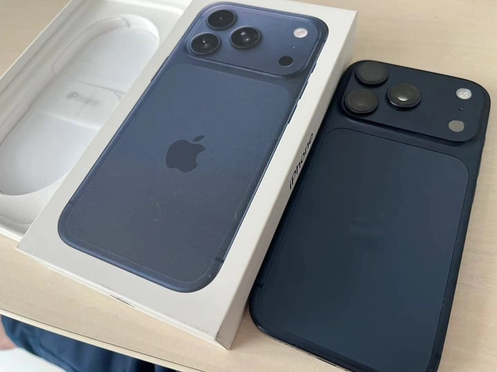 자급제 아이폰 17 프로 딥블루 256GB - 안심되는 중고거래