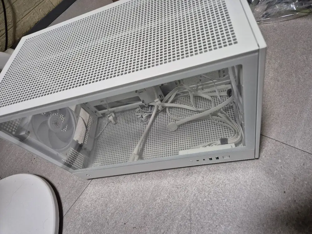 deepcool ch260 케이스 팝니다 이미지
