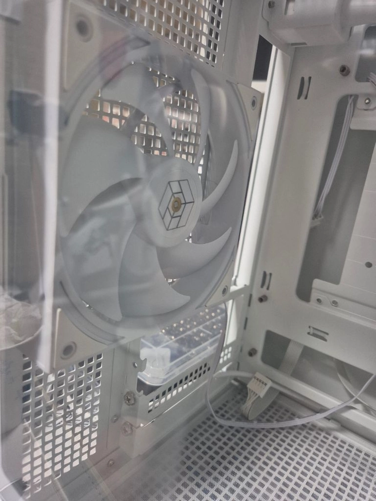 deepcool ch260 케이스 팝니다 이미지