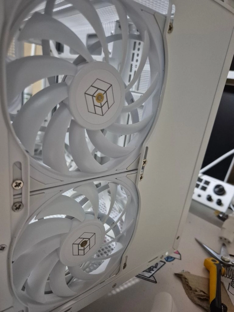 deepcool ch260 케이스 팝니다 이미지