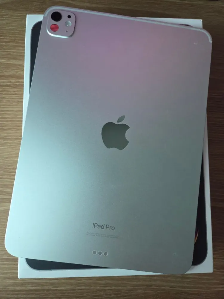 아이패드프로11 M4 256GB 와이파이 실버 데모버전 팝니다. 이미지