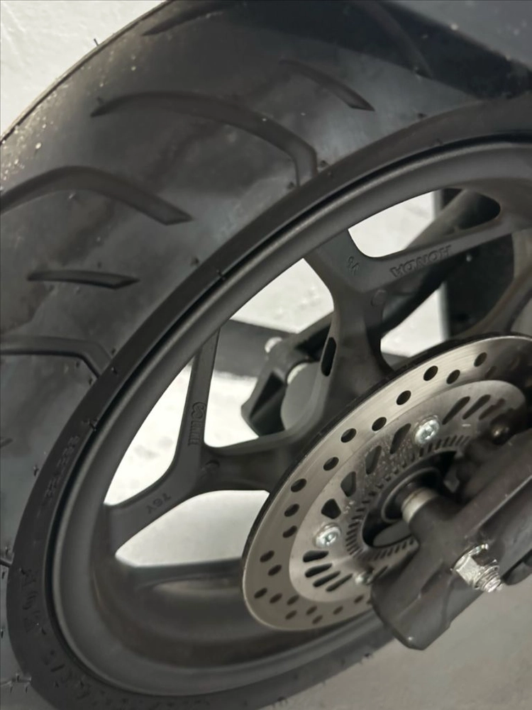 125cc 스쿠터 이미지