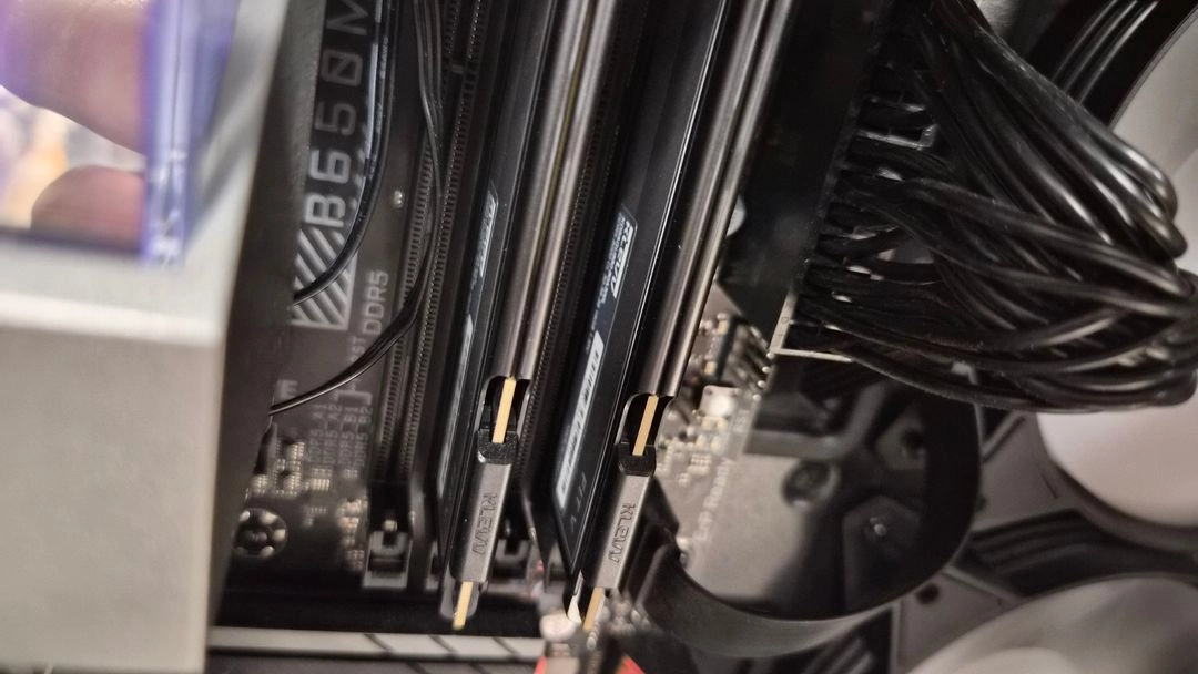 DDR5 32GB 데스크탑용 이미지