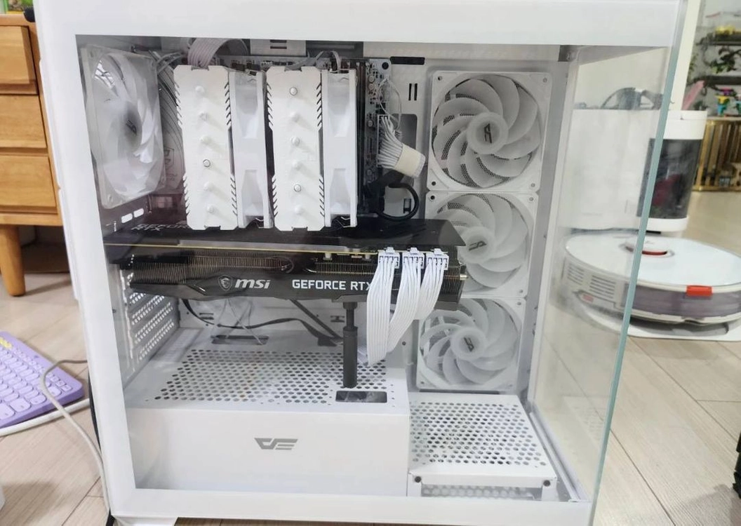 AMD 라이젠9 7950X3D 게이밍PC 본체 컹퓨터 - 안심되는 중고거래