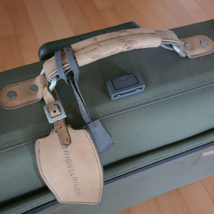 브릭스앤라일리 업라이트 캐리어 투미 TUMI 리모와 리 이미지