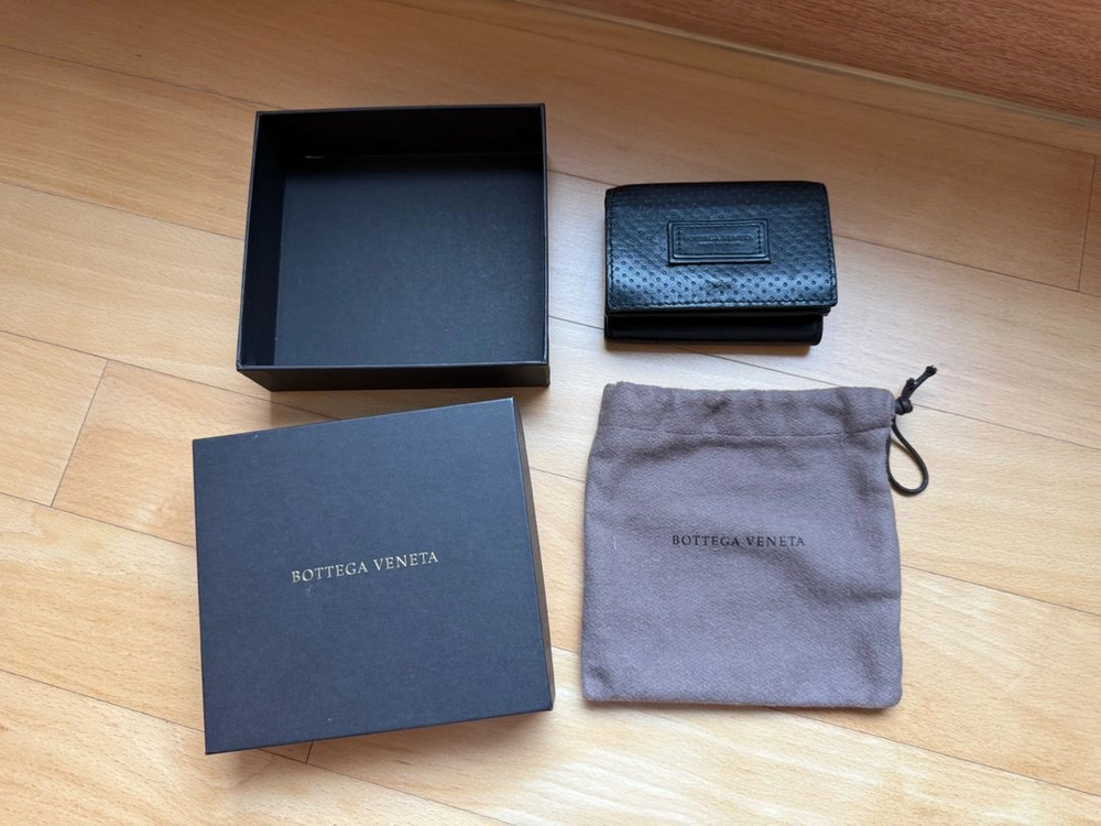 보테가베네타 BOTTEGA 3단 컴팩트 지갑 월렛 정품 반지갑 미니지갑 카드지갑유틸리티 카드한장 사이즈의 많이 들어 이미지