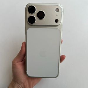 아이폰 17프로맥스 1tb 실버 이미지
