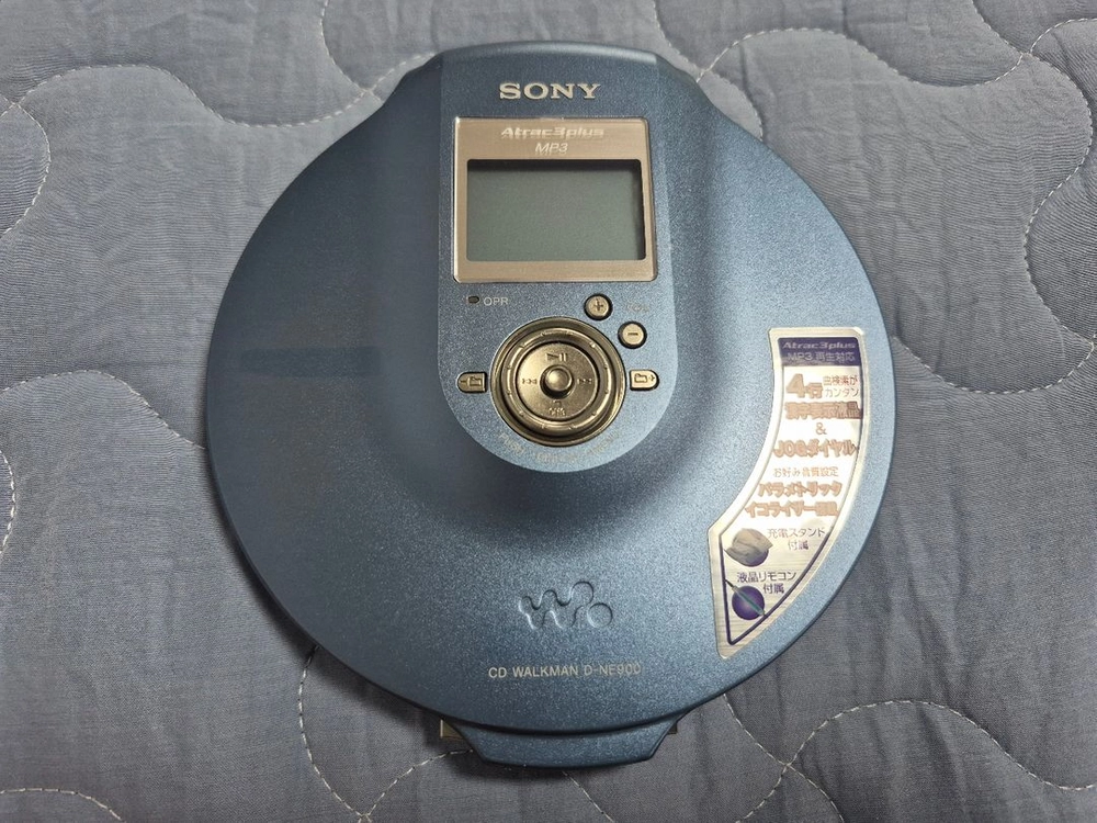 SONY D-NE900 BLUE색상 정상작동품 판매합니다. 이미지
